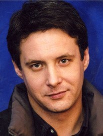 Актер Александр Макогон сыгравший роль в сериале Туристы.