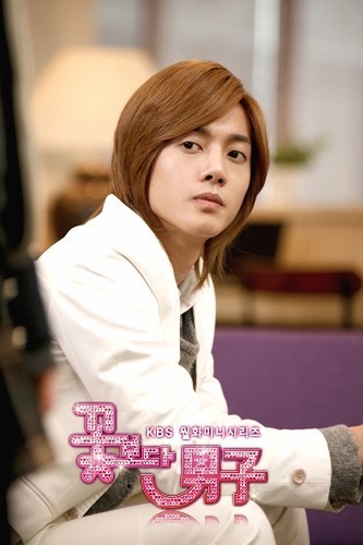 Актер Lim Hyung-Joon сыгравший роль в сериале Третий госпиталь.