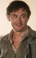 Актер Ален Фромаже сыгравший роль в сериале Nos enfants cheris - la serie.