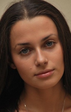 Актер Анастасия Лукьянова сыгравший роль в сериале Офицерские жены (сериал).