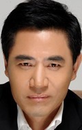 Актер Баогуо Чен сыгравший роль в сериале Da zhai men  (сериал 2001-2003).