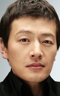 Актер Чан Юнг сыгравший роль в сериале Papa  (мини-сериал).