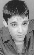 Актер Кори Кэрриэр сыгравший роль в сериале Приключения молодого Индианы Джонса (сериал 1992 - 1993).
