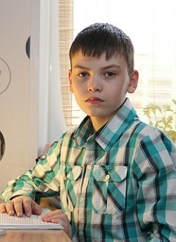 Актер Даниль Зинатуллин сыгравший роль в сериале Девушка средних лет.