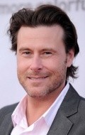 Актер Дин МакДермотт сыгравший роль в сериале Строго на юг  (сериал 1997-1999).