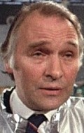 Актер Динсдейл Лэнден сыгравший роль в сериале Pig in the Middle  (сериал 1980-1983).