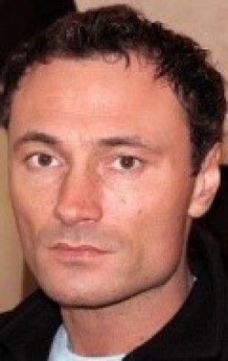 Актер Дмитрий Ульянов сыгравший роль в сериале Остров ненужных людей (сериал).