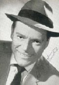Актер Эдди Константин сыгравший роль в сериале Cinepanorama  (сериал 1956-1965).