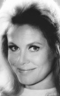Актер Элизабет Монтгомери сыгравший роль в сериале Моя жена меня приворожила (сериал 1964 - 1972).