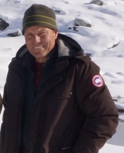 Актер Eric Drummond сыгравший роль в сериале Ледяное золото.
