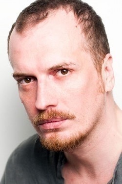Актер Евгений Коряковский сыгравший роль в сериале Нежное чудовище.