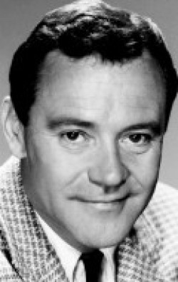 Актер Джек Леммон сыгравший роль в сериале Goodyear Theatre  (сериал 1957-1960).
