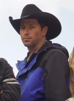 Актер Jesse Feldman сыгравший роль в сериале Ледяное золото.