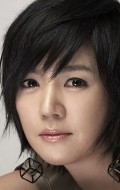 Актер Чжи-ын Лим сыгравший роль в сериале Рисующий ветер.