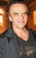 Актер Хосе Дюмон сыгравший роль в сериале Земля любви  (сериал 1999-2000).