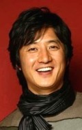 Актер Чон Чун Хо сыгравший роль в сериале Любовь.