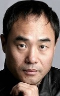 Актер Кан Щин-иль сыгравший роль в сериале Тайная любовь (сериал).