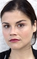 Актер Катарина Вакернагель сыгравший роль в сериале Отель «Адлон»: Семейная сага (мини-сериал).