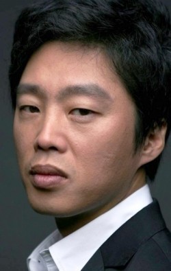 Актер Ким Хи Вон сыгравший роль в сериале МонСтар (сериал).