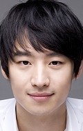 Актер Ли Чже Хун сыгравший роль в сериале Король моды (сериал).