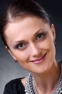 Актер Мария Сычева сыгравший роль в сериале Девушка средних лет.