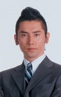 Актер Масахиро Мотоки сыгравший роль в сериале Rinjin wa hisoka ni warau.