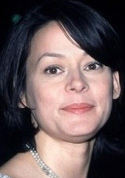 Актер Мег Тилли сыгравший роль в сериале Девушки и бомбы (мини-сериал).