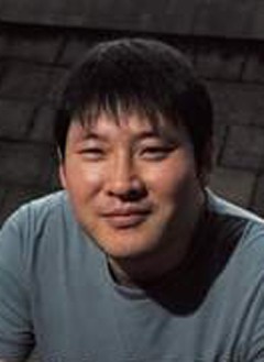 Актер Му-Сёнг Чои сыгравший роль в сериале Безжалостный город (сериал).