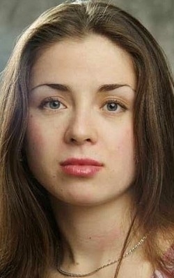 Актер Ольга Зейгер сыгравший роль в сериале Проклятый рай (сериал).