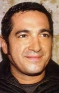 Актер Орландо Валенсуэла сыгравший роль в сериале Стол на троих (сериал 2004 - 2005).