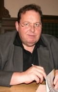 Актер Ottfried Fischer сыгравший роль в сериале Пастор Браун  (сериал 2003 - ...).
