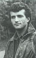 Актер Пейдж Флетчер сыгравший роль в сериале Автостопщик (сериал 1983 - 1991).
