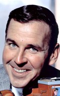 Актер Пол Линде сыгравший роль в сериале The Perry Como Show  (сериал 1948-1966).