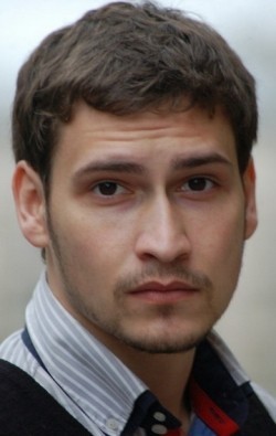 Актер Павел Гончаров сыгравший роль в сериале Жена офицера (сериал).