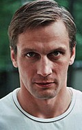 Актер Павел Новиков сыгравший роль в сериале Русский перевод (сериал).