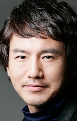 Актер Сон Бён-хо сыгравший роль в сериале Негодяй (сериал).