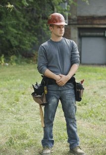 Актер Стивен Луис Граш сыгравший роль в сериале Грейспойнт (мини-сериал).