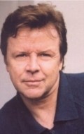 Актер Стив Нейв сыгравший роль в сериале Капитолий  (сериал 1982-1987).