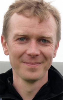 Актер Стивен Робертсон сыгравший роль в сериале Тэсс из рода Д`Эрбервиллей (мини-сериал).