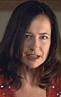 Актер Сюзанна Дойл сыгравший роль в сериале Drop the Dead Donkey  (сериал 1990-1998).