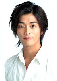 Актер Ёсукэ Кавамура сыгравший роль в сериале Гокусэн (сериал 2002 - ...).