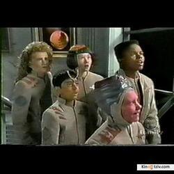 Смотреть фото Космические приключения (сериал 1996 - 1997).