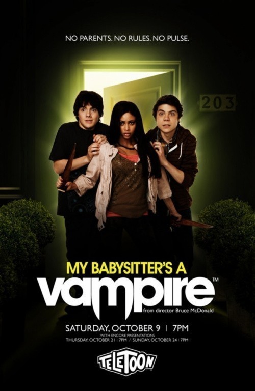 Моя няня – вампир (сериал 2011 - 2012) - трейлер и описание.